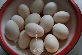 自制咸鸭蛋的做法步骤：1