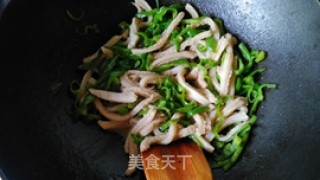 青椒炒牛肚的做法步骤：8