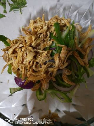 凉拌鸡胸的做法步骤：4