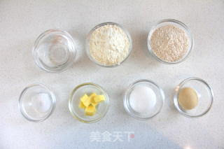 全麦贝果的做法步骤：1