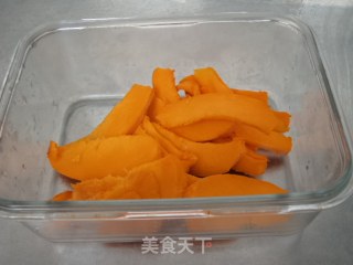 豆沙馅南瓜冰皮月饼的做法步骤：4