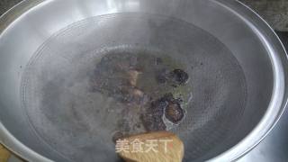 家常柠檬红烧肉的做法步骤：5