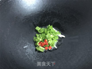 酸辣藕丁的做法步骤：4