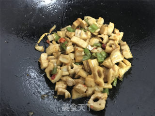 酸辣藕丁的做法步骤：6