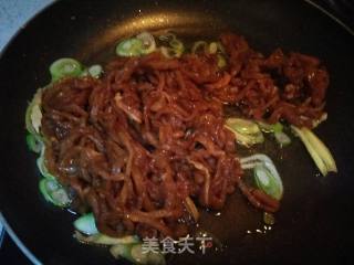 蒜薹炒肉丝的做法步骤：4