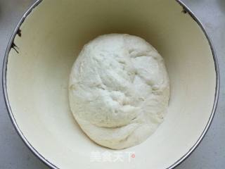 发面豆沙饼的做法步骤：4