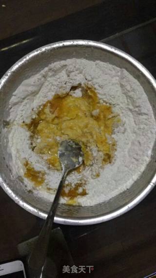 南瓜饼的做法步骤：3