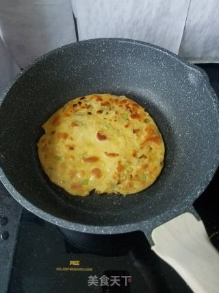 香脆玉米葱花油饼的做法步骤：7