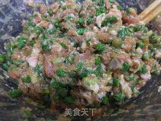 豇豆肉包的做法步骤：2