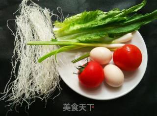 番茄鸡蛋粉丝的做法步骤：1