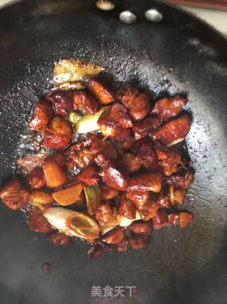 红烧肉炖豆角的做法步骤：6