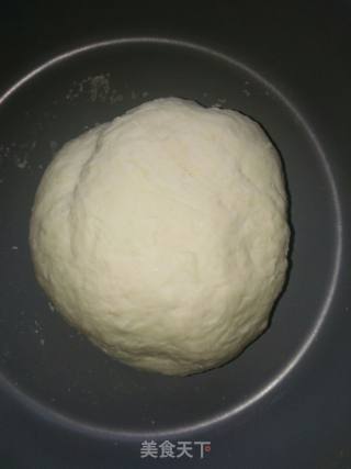 家常葱油饼的做法步骤：2