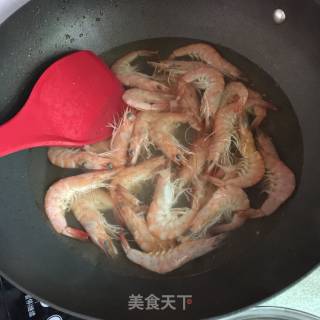 糖醋大虾的做法步骤：3