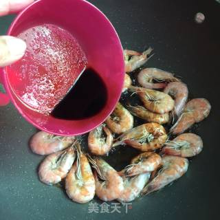糖醋大虾的做法步骤：7