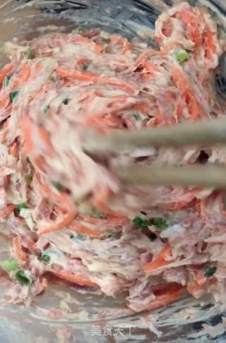 蒸胡萝卜肉丸的做法步骤：5