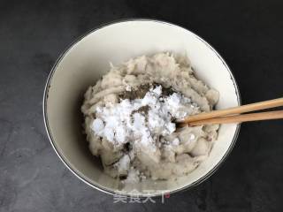 自制鱼豆腐的做法步骤：7