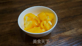 香辣五花肉炒杏鲍菇的做法步骤：5