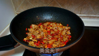 香辣五花肉炒杏鲍菇的做法步骤：13