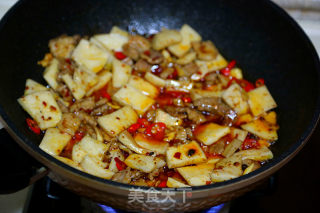 香辣五花肉炒杏鲍菇的做法步骤：16