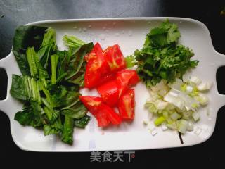 菠菜虾丸汤的做法步骤：1