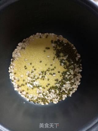 绿豆燕麦小米粥的做法步骤：1
