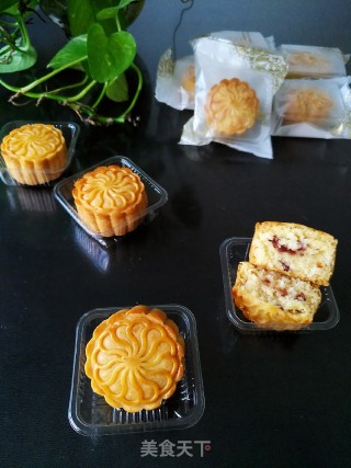 椰蓉蔓越莓月饼的做法步骤：19