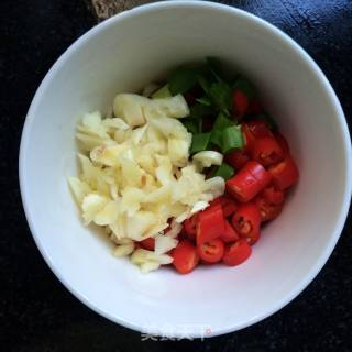香煸茄子的做法步骤：2