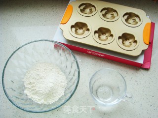 小狗卡通馒头的做法步骤：1