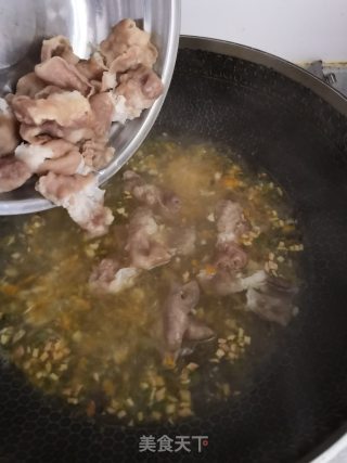 酸汤肥牛片的做法步骤：12