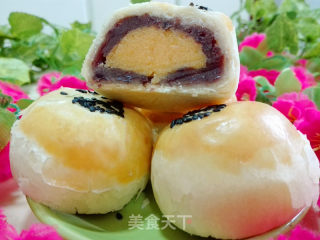 红豆沙蛋黄酥的做法步骤：11