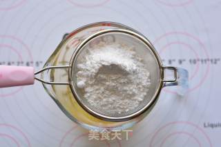 奶黄流心月饼的做法步骤：6