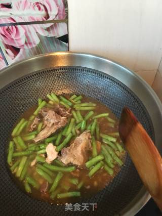 肉骨炖豆角的做法步骤：7