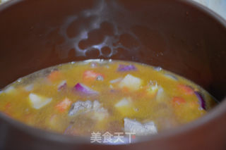 西红柿土豆炖牛腩的做法步骤：4