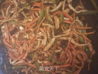鱼香肉丝的做法步骤：8