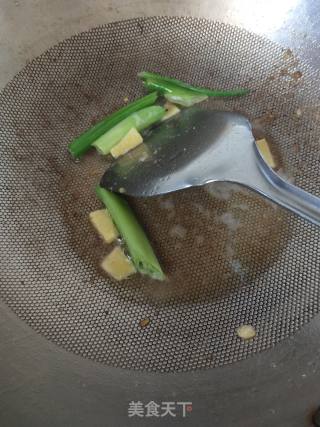 红枣焖栗子鸡的做法步骤：5