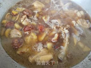 红枣焖栗子鸡的做法步骤：7
