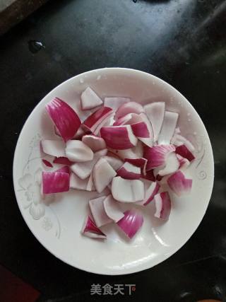 洋葱炒豆腐的做法步骤：1