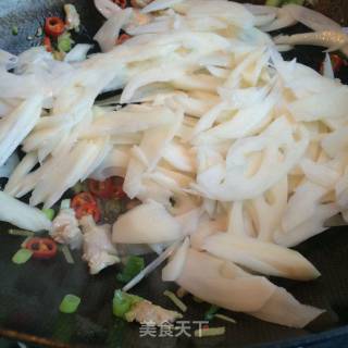 肉片炒莲菜的做法步骤：5