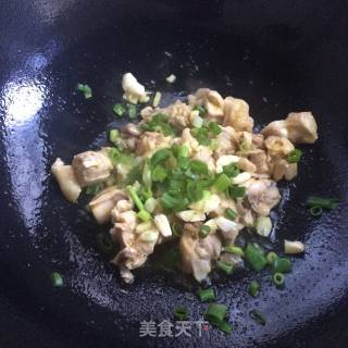 鸡腿炖土豆的做法步骤：7