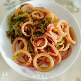 尖椒鱿鱼圈的做法步骤：6