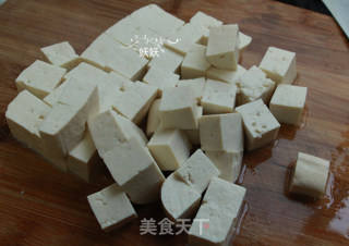家常麻婆豆腐的做法步骤：1