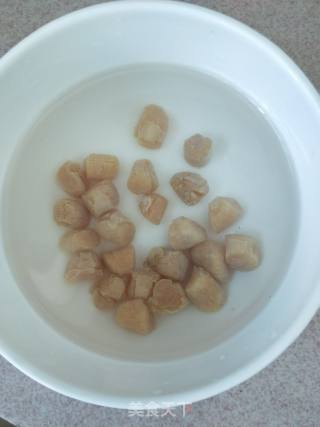 鲜虾瑶柱粥的做法步骤：2