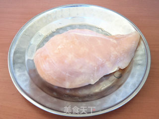 鸡肉蒸南瓜的做法步骤：1