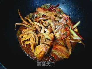 吮指香辣蟹的做法步骤：11