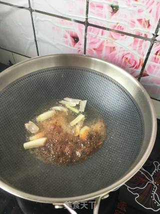 茄汁开背虾的做法步骤：7