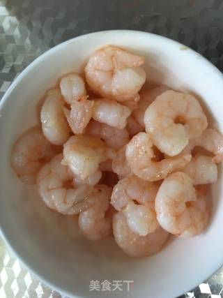 虾仁炒毛豆的做法步骤：5