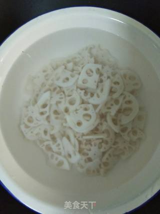 荷兰豆炒莲藕的做法步骤：5