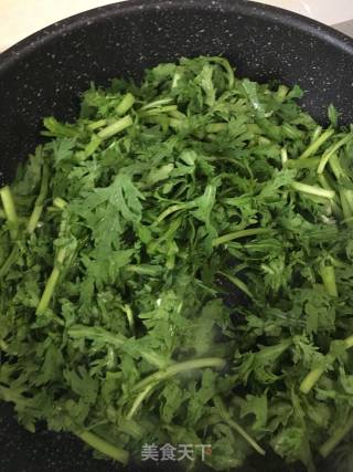 蒜泥茼蒿的做法步骤：5
