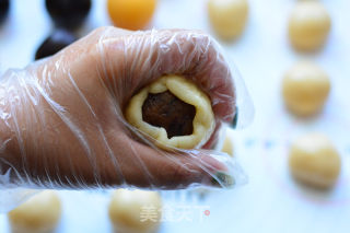 经典广式月饼的做法步骤：16