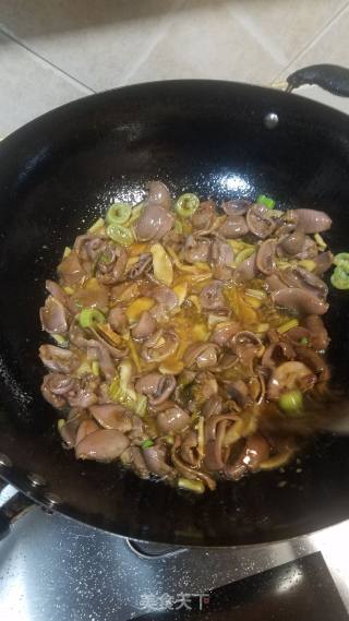 泡菜鸡胗的做法步骤：4